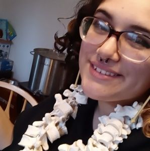 Meet your Posher, Ares